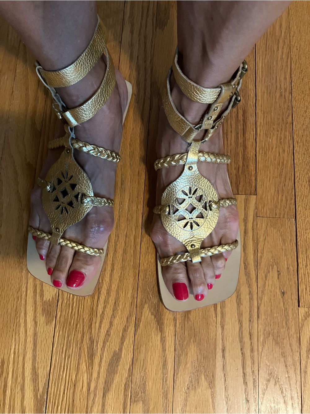 Juicy Couture Gold Braided T-Strap Sandals